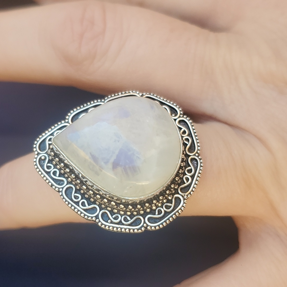 New Rainbow Moonstone 925 Silver Ring. - Picture 4 of 13